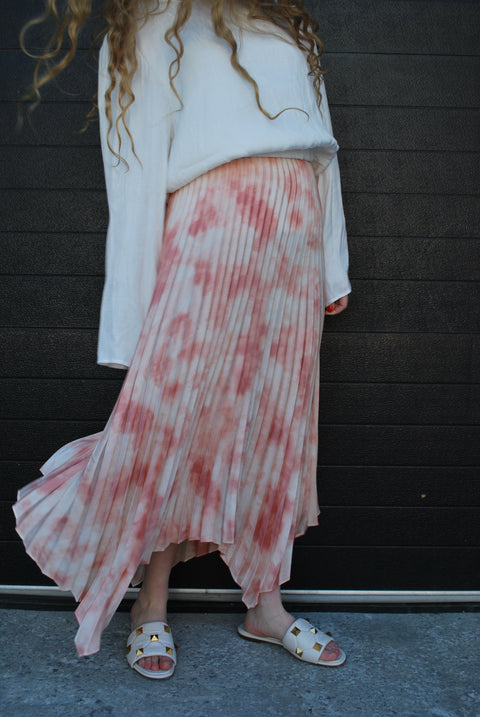Asymmetrical pleat tie dye skirt