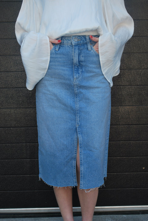Unfinished hem jean skirt