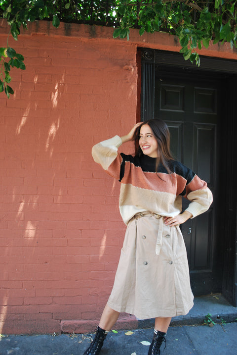 Tier gold salmon sweater