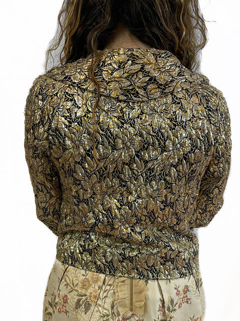 Round Bib Floral blouse